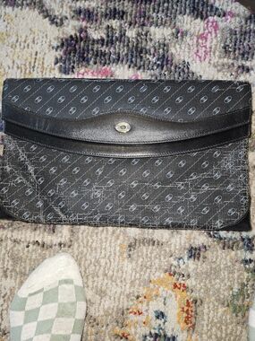 Gucci Black Patterned Envelope Clutch